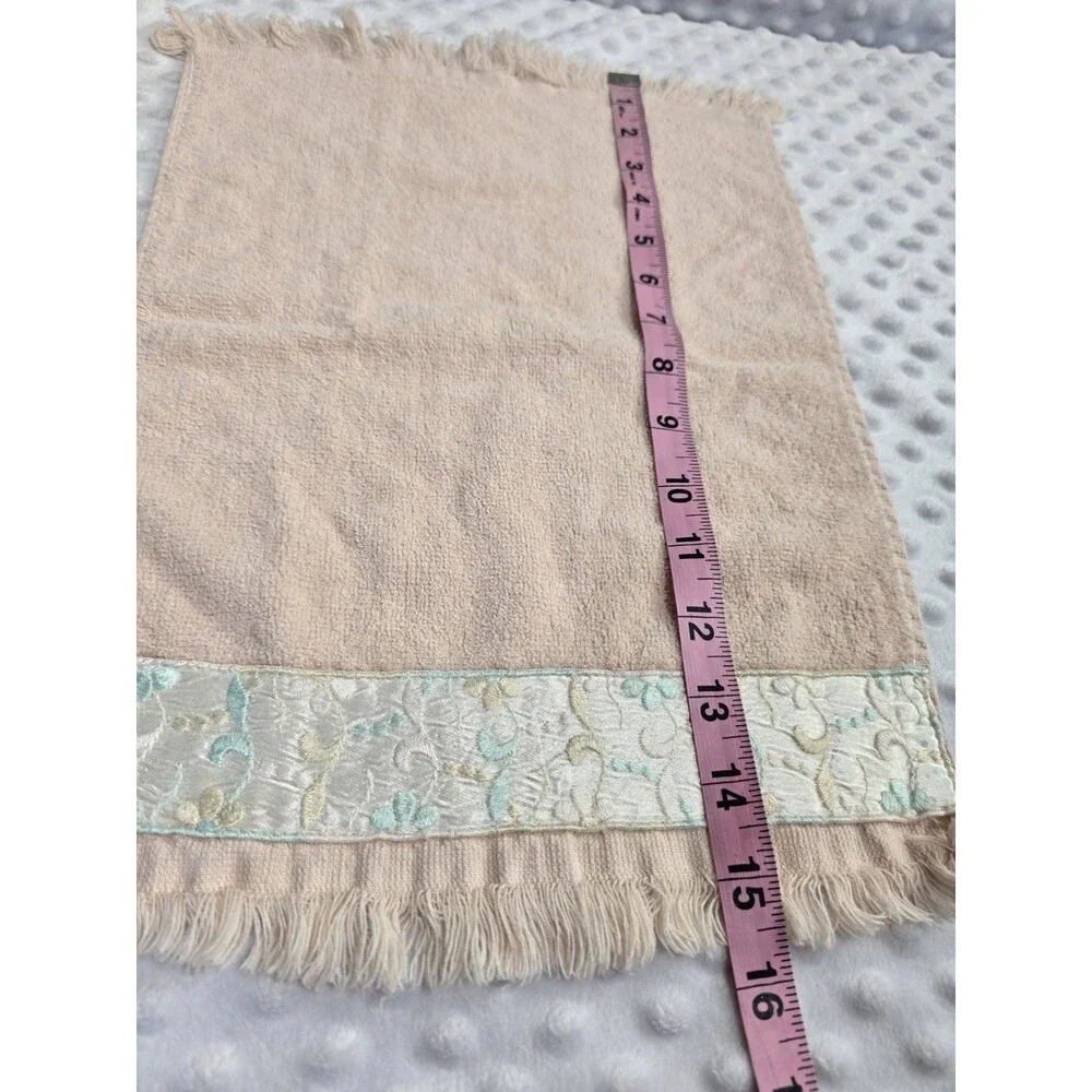 Vintage Pink Towel Set of 3 Cannon Fringe Fingertip Bathroom Guest Towels Granny